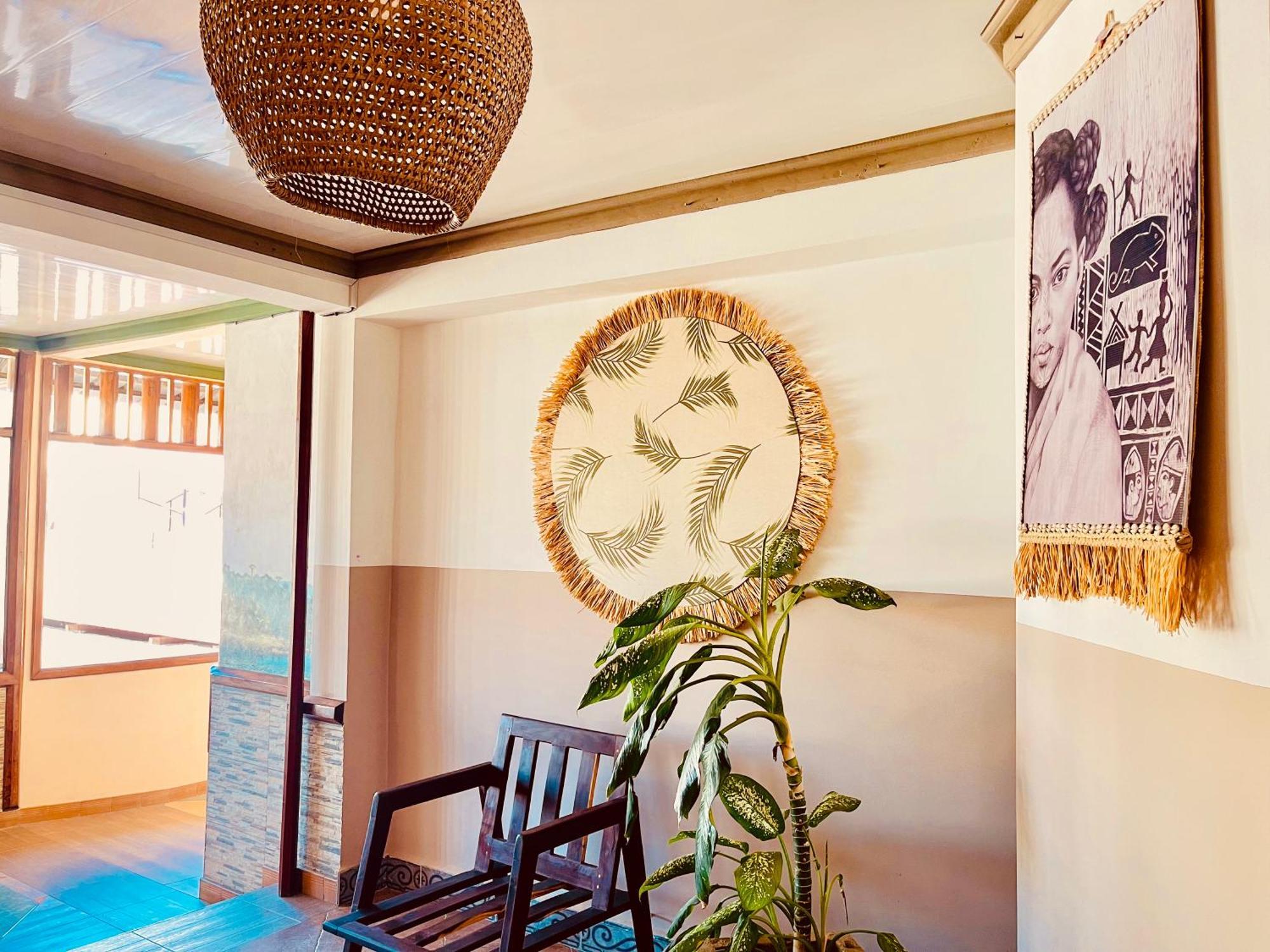 Le Nouvel Eden Hotel โตเลียรา ภายนอก รูปภาพ
