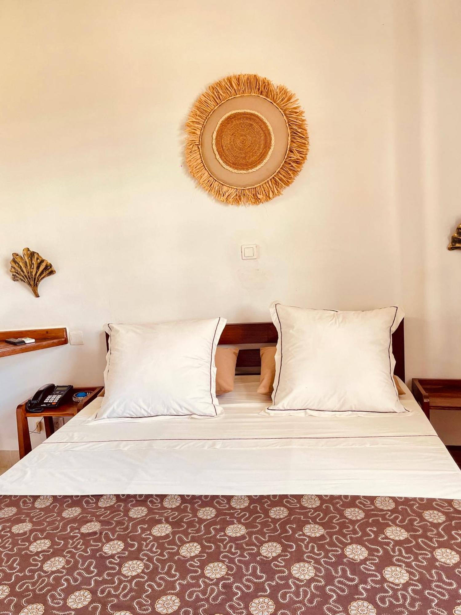 Le Nouvel Eden Hotel โตเลียรา ภายนอก รูปภาพ